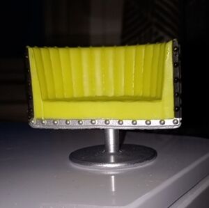 LOL SURPRISE Doll Clubhouse Replacement Chairs Yellow Part piece Accessory